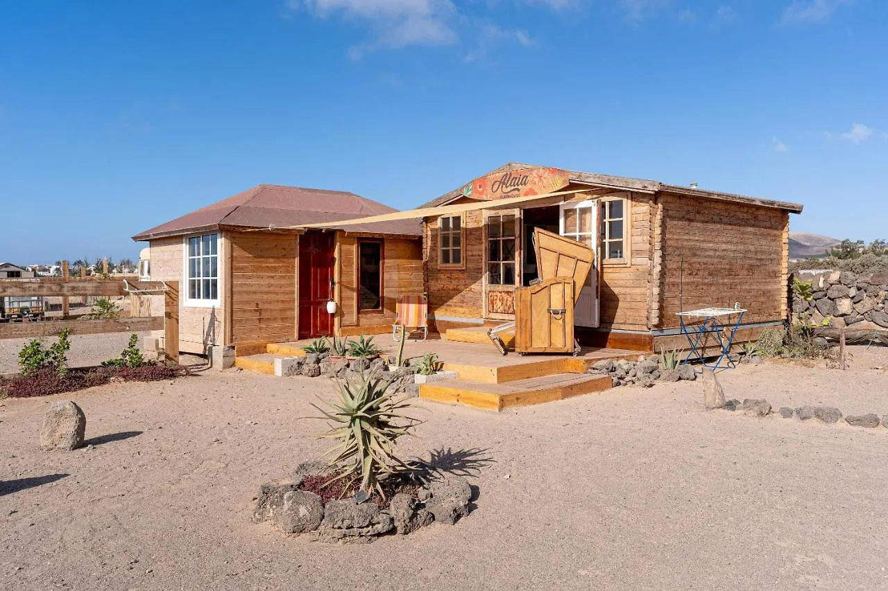Хостел Alaia Tiny House Between Volcanoes And Beach Breaks El Cotillo